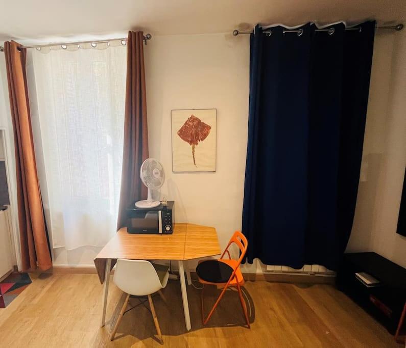 Beau Studio Au Coeur Du Panier Marseilles Exterior foto